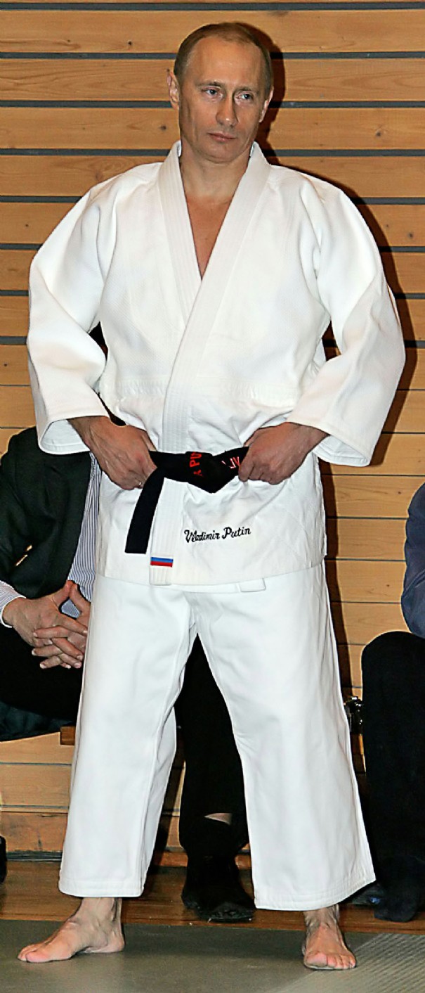 poutine-3-russian-president-vladimir-putin-attends-the-comprehensive-school-of-sports-mastership-conducted-by_127.jpg