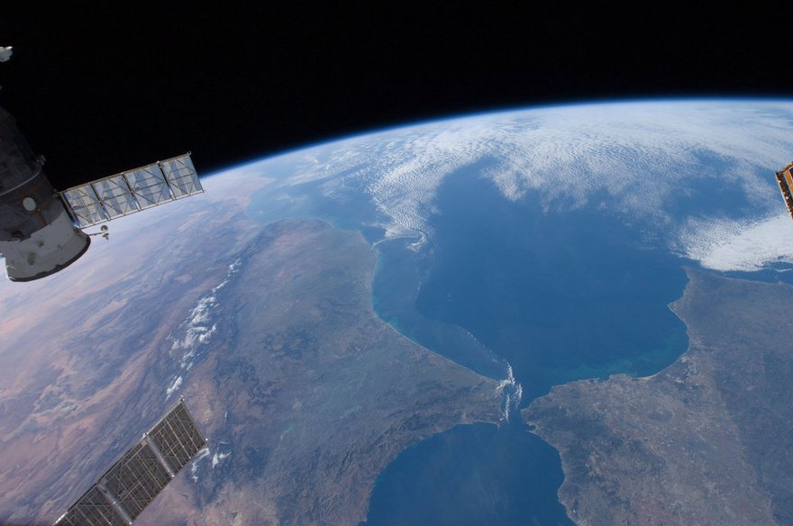 Le Maroc Vu Du Ciel Ou Quand Yann Arthus Bertrand Fait Disparaitre Le Sahara Occidental Zin Tv